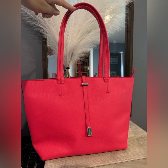 Vince Camuto Red pink Tote Bag with Sleek Design - Picture 1 of 6